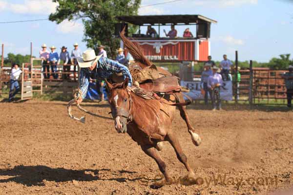 Junior Ranch Bronc Riding, 06-27-15 - Photo 03